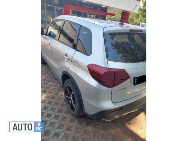 Second-hand Suzuki Vitara 120 CP (88 kW) 2019 Argintiu SUV