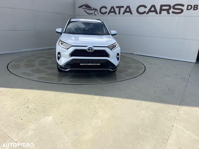 Culoarealb Second-hand 2022 Toyota RAV4 Hybrid Style SUV | 34.485 EUR (Super Preț) - Imagine 1/4