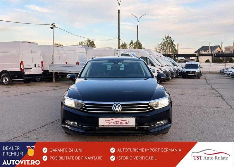 Culoarenegru Utilizat 2018 VW Passat Break | 11.132 EUR (Preț bun) - Imagine 1/4