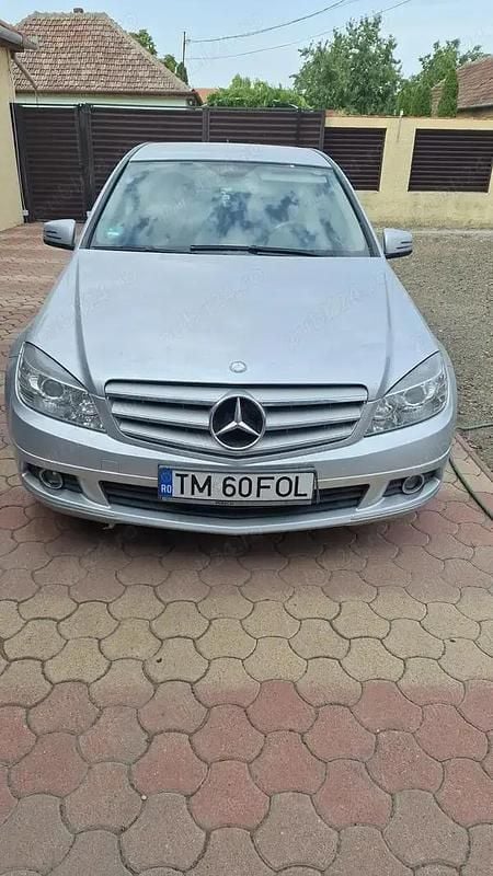 Second-hand Mercedes C180 115 CP (84 kW) 2008 Berlinǎ