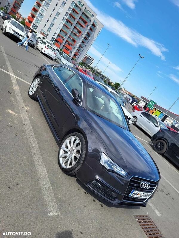 Gri Utilizat 2016 Audi A5 Sportback Coupe | 17.000 EUR (Super Preț) - Imagine 1/4