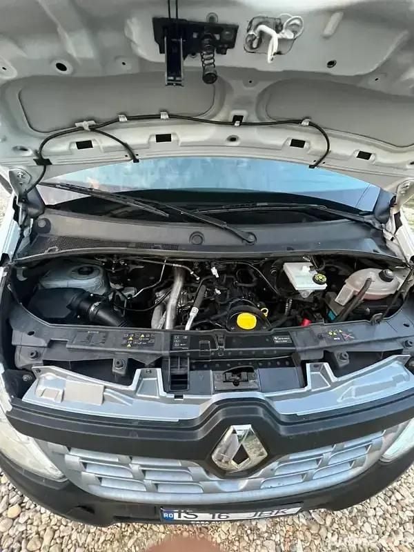Utilizat 2019 Renault Master Van | 12.500 EUR (Preț bun) - Imagine 1/4