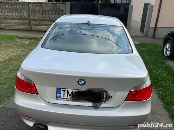Argintiu Utilizat 2006 BMW 520 Berlinǎ | 5.800 EUR (Preț OK) - Imagine 1/4