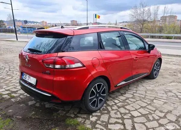 Utilizat 2013 Renault Clio GrandTour Break | 4.600 EUR (Preț OK) - Imagine 1/4