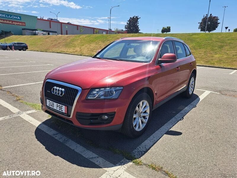 Rosu Utilizat 2010 Audi Q5 SUV | 5.999 EUR - Imagine 1/4