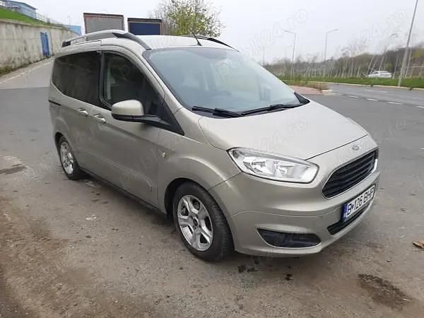 Gri Utilizat 2014 Ford Tourneo Break | 7.000 EUR - Imagine 1/4