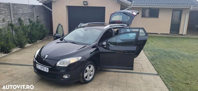Alte culori Utilizat 2013 Renault Mégane GrandTour Bose Edition Break | 4.799 EUR (Preț OK) - Imagine 1/4