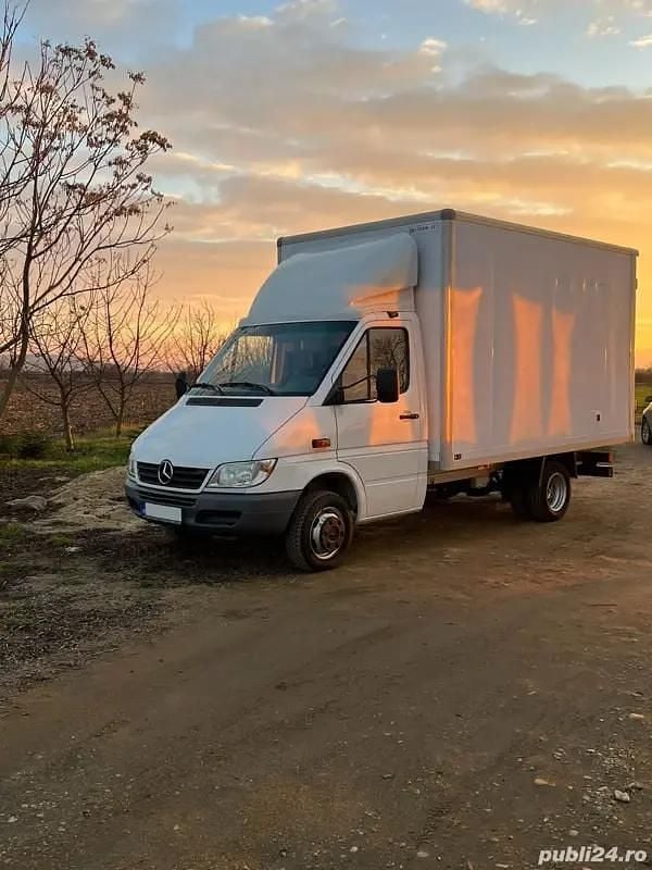 Utilizat 2005 Mercedes Sprinter Van | 12.000 EUR - Imagine 1/4