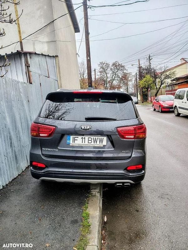 Second-hand Kia Sorento Edition 7 200 CP (147 kW) 2018 Culoarenegru SUV