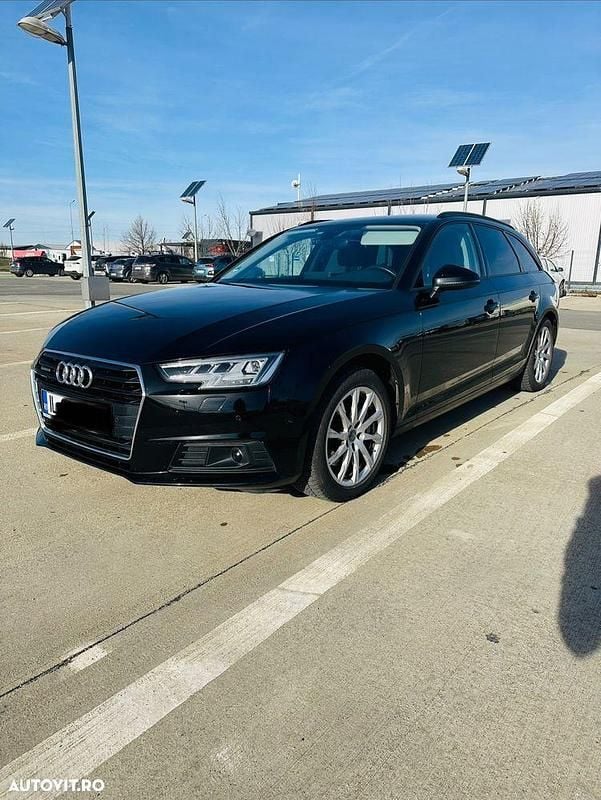 Culoarenegru Second-hand 2018 Audi A4 Break | 18.500 EUR (Preț bun) - Imagine 1/4