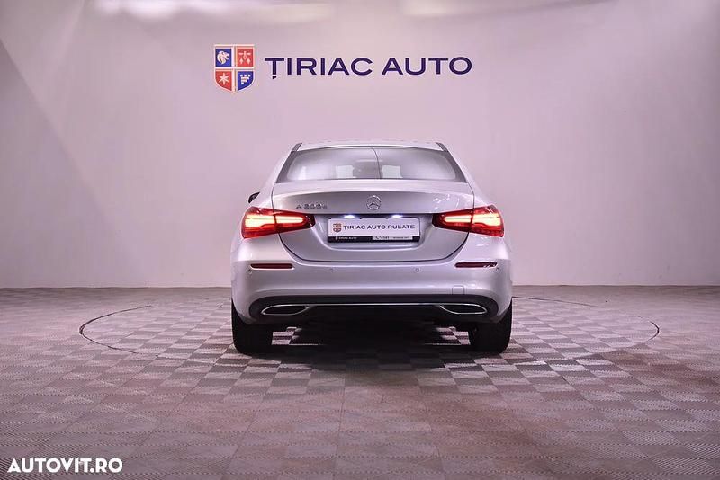 Second-hand Mercedes 200 150 CP (110 kW) 2023 Culoaregri Berlinǎ