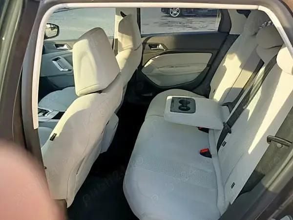 Utilizat 2015 Peugeot 308 Break | 7.800 EUR (Scump) - Imagine 1/4