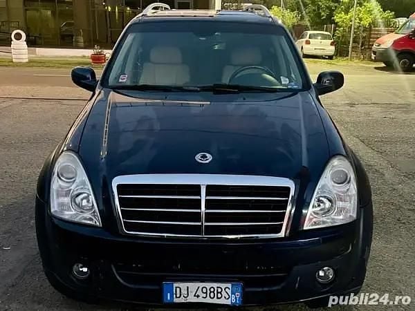 Albastru Utilizat 2008 Ssangyong (KGM) Rexton II SUV | 2.600 EUR - Imagine 1/4