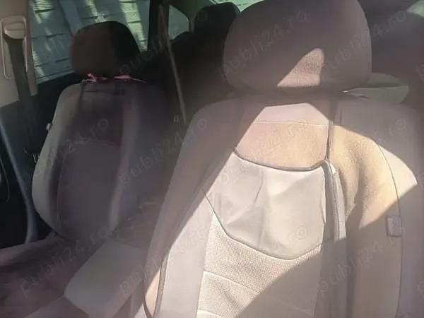 Second-hand VW Passat 131 CP (96 kW) 2004 Gri Break