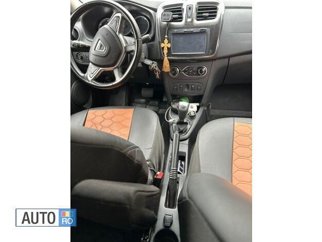 Second-hand Dacia Logan 90 CP (66 kW) 2019 Maro Berlinǎ