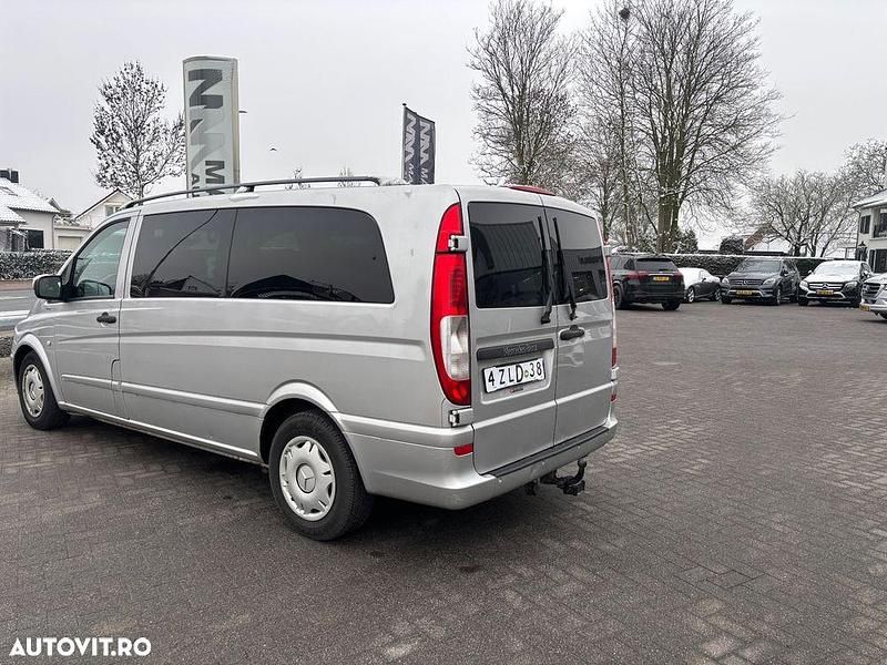 Second-hand Mercedes Vito 224 CP (164 kW) 2010 Culoareargint Van