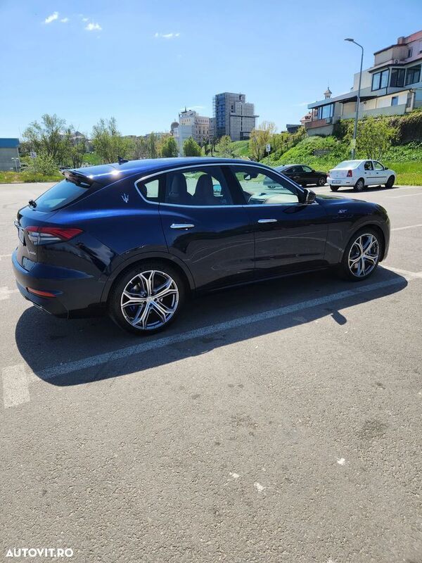 Albastru Utilizat 2021 Maserati Levante SUV | 58.500 EUR - Imagine 1/4