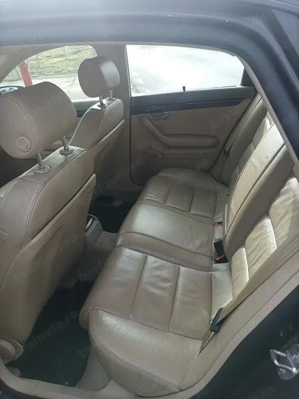 Second-hand Audi A4 140 CP (102 kW) 2007 Berlinǎ