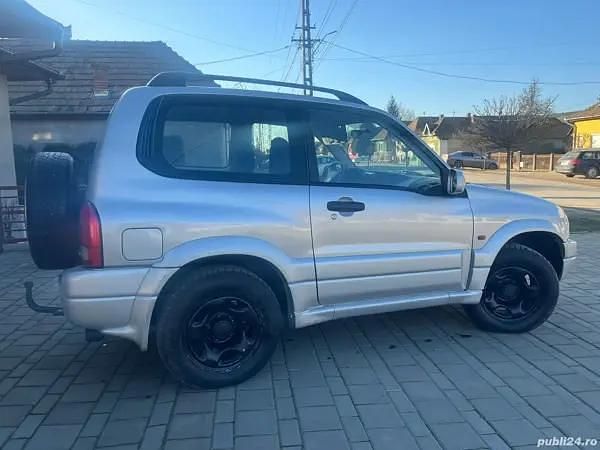 Second-hand Suzuki Vitara 90 CP (66 kW) 2005 SUV