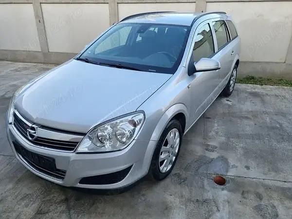 Second-hand Opel Astra 110 CP (80 kW) 2008 Break