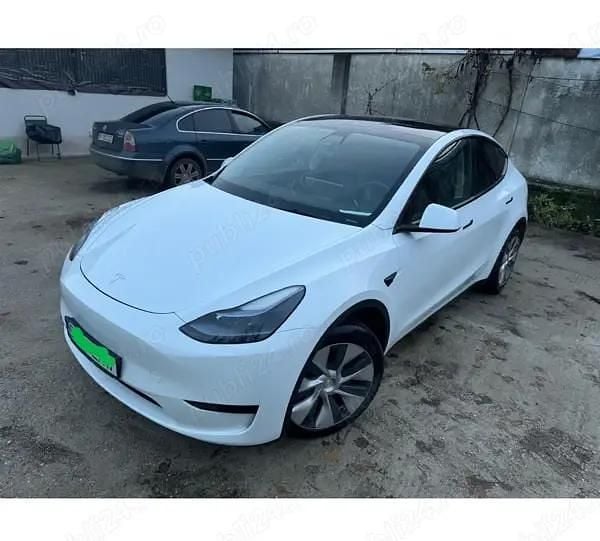 Second-hand Tesla Model Y 150 kW (204 CP) 2023 SUV
