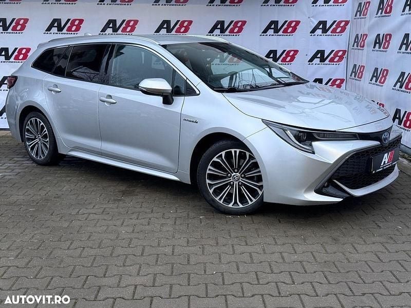 Second-hand Toyota Corolla 184 CP (135 kW) 2020 Culoareargint Break