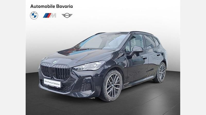 Second-hand BMW 223 Active Tourer Comfort Edition 204 CP (150 kW) 2025 Negru sapphire metalizat Monovolum