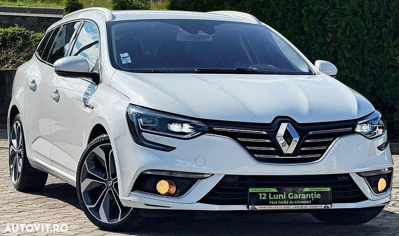 Alb Utilizat 2017 Renault Mégane GrandTour Business Break | 9.990 EUR (Puțin scump) - Imagine 1/4
