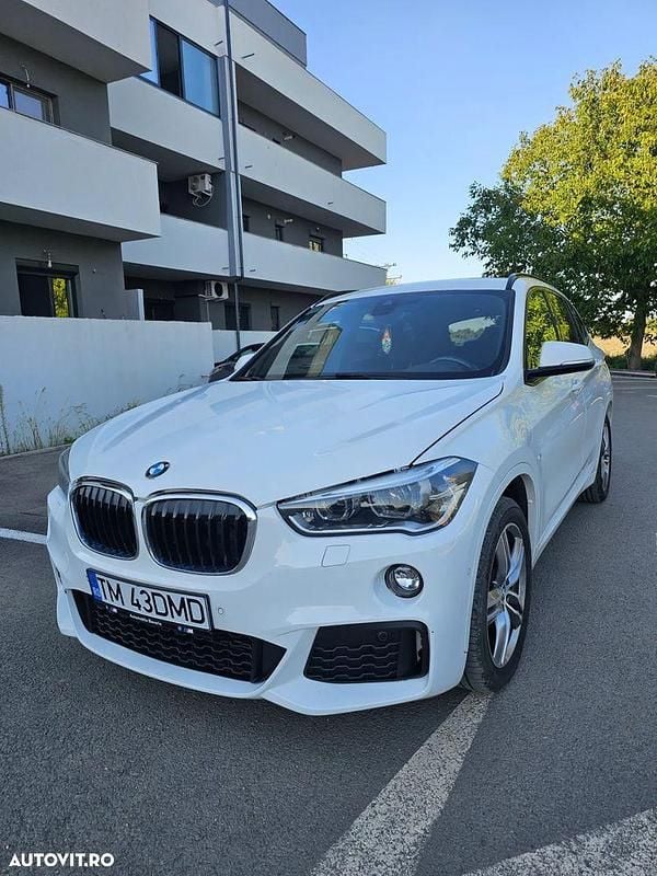 Culoarealb Utilizat 2017 BMW X1 M Sport SUV | 19.300 EUR (Scump) - Imagine 1/4