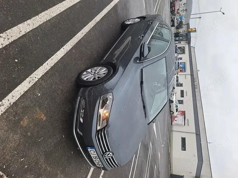 Gri Utilizat 2011 VW Passat Berlinǎ | 6.800 EUR (Preț OK) - Imagine 1/4