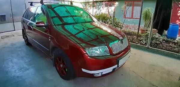 Visiniu Utilizat 2001 Skoda Fabia Hatchback | 3.899 EUR - Imagine 1/4