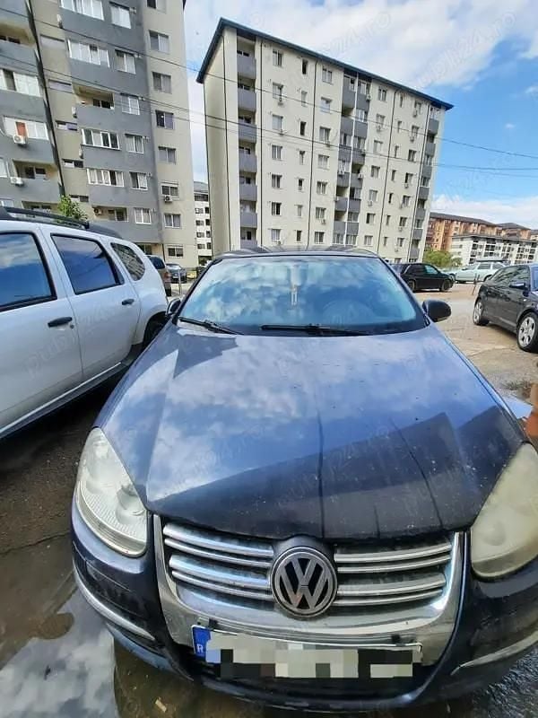 Albastru Utilizat 2007 VW Jetta Berlinǎ | 1.400 EUR (Super Preț) - Imagine 1/4