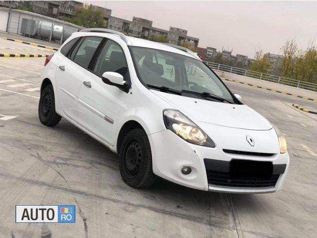Utilizat 2011 Renault Clio GrandTour Break | 2.999 EUR (Preț bun) - Imagine 1/4