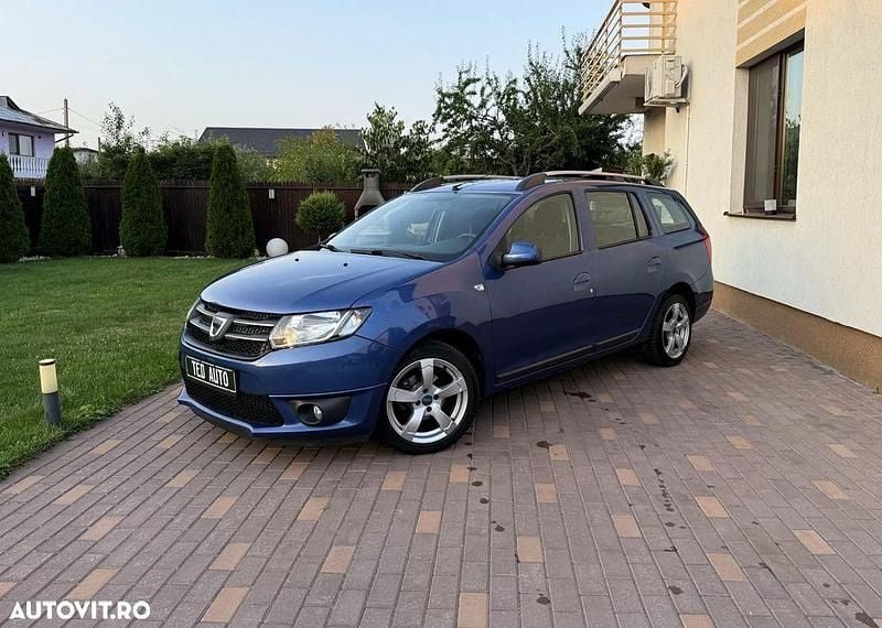 Alte culori Utilizat 2014 Dacia Logan MCV Lauréate Break | 5.990 EUR (Preț OK) - Imagine 1/4