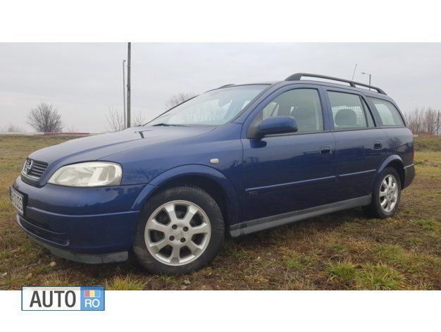 Albastru marin Utilizat 2003 Opel Astra Break | 2.150 EUR (Preț bun) - Imagine 1/4