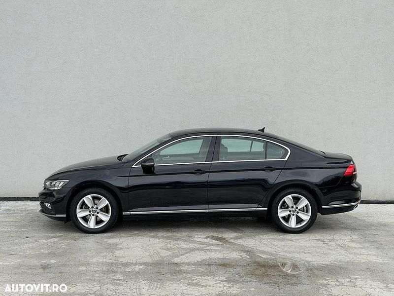 Second-hand VW Passat Highline 150 CP (110 kW) 2020 Culoarenegru Berlinǎ