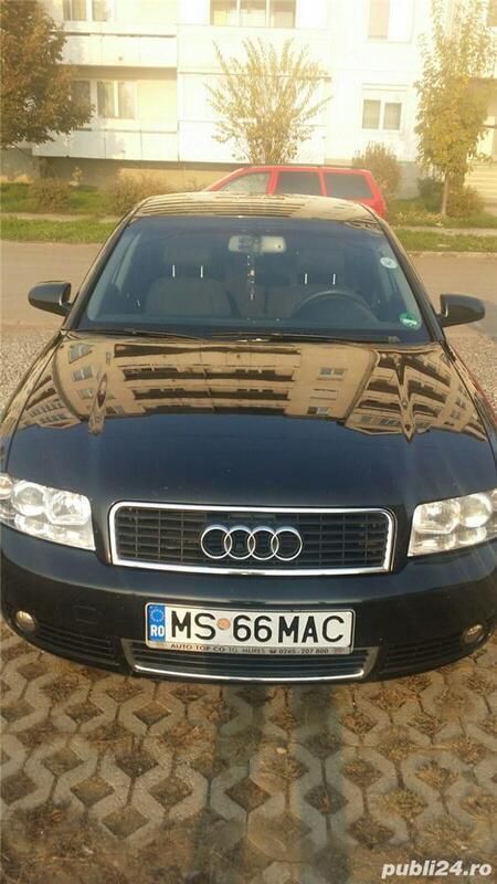 Galben Utilizat 2004 Audi A4 Berlinǎ | 2.500 EUR - Imagine 1/4