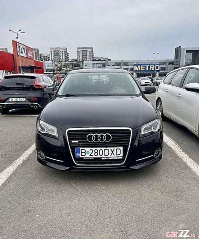 Negru Utilizat 2012 Audi A3 Sportback Hatchback | 6.000 EUR (Preț bun) - Imagine 1/4