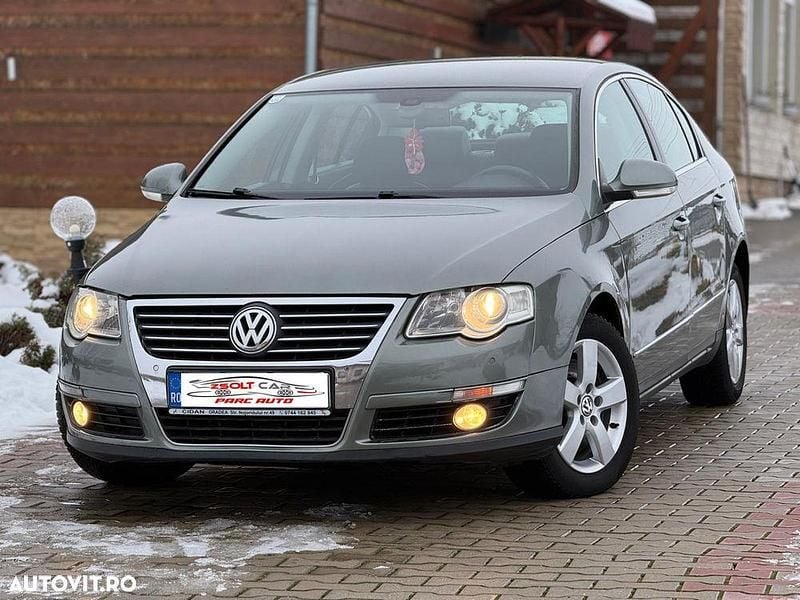 Culoareverde Utilizat 2009 VW Passat Trendline Berlinǎ | 3.699 EUR (Super Preț) - Imagine 1/4