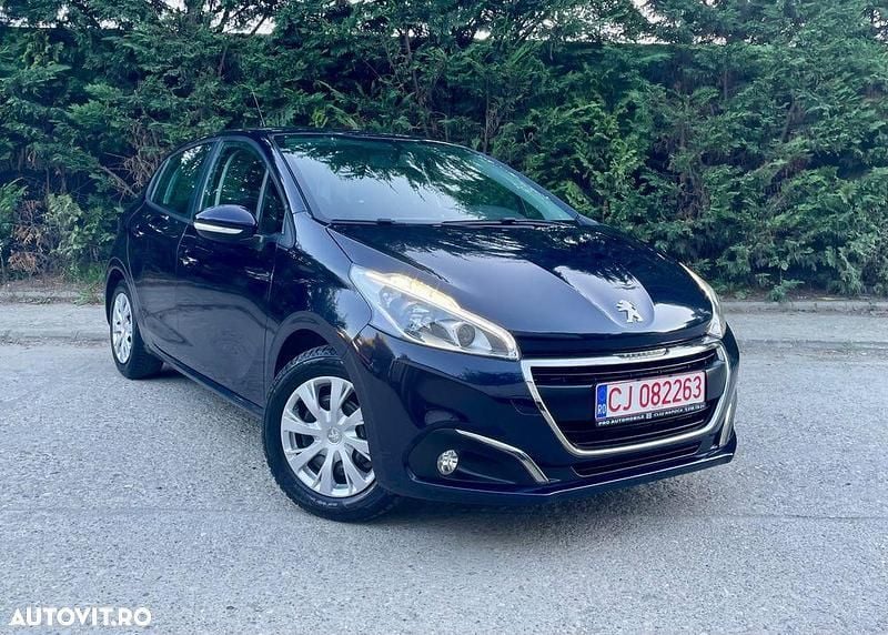 Culoaregri Utilizat 2017 Peugeot 208 Allure Hatchback | 6.190 EUR (Super Preț) - Imagine 1/4