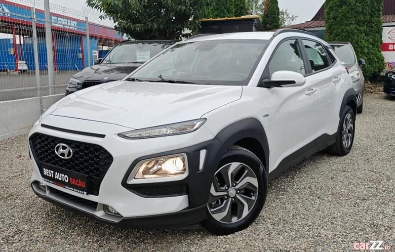 Alb Utilizat 2020 Hyundai Kona SUV | 13.800 EUR (Super Preț) - Imagine 1/4