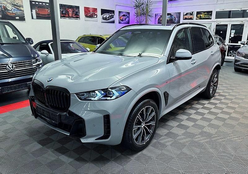 Utilizat 2023 BMW X5 M Sport SUV | 91.171 EUR - Imagine 1/1