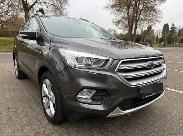 Second-hand Ford Kuga Titanium 180 CP (132 kW) 2017 Gri SUV