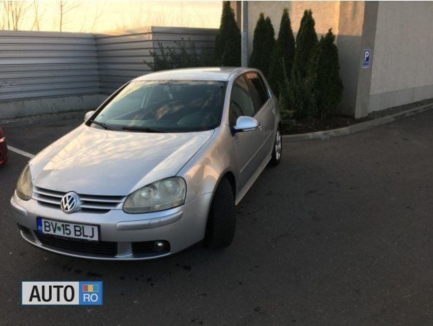 Argintiu Utilizat 2007 VW Golf V Hatchback | 3.190 EUR (Preț OK) - Imagine 1/4