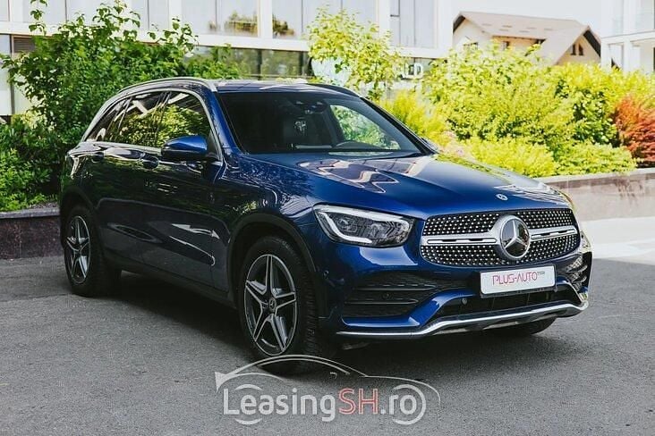 Albastru Utilizat 2019 Mercedes GLC300 AMG line SUV | 35.300 EUR (Super Preț) - Imagine 1/4