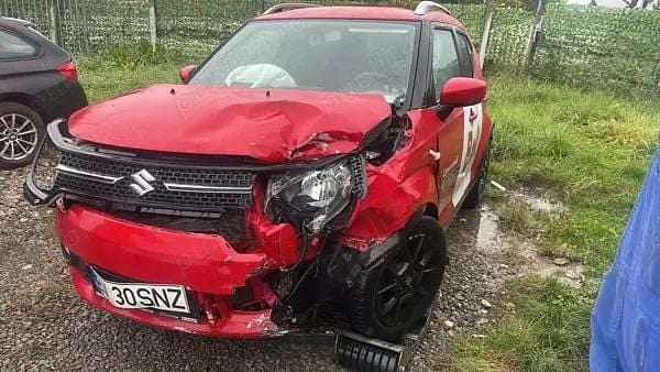 Second-hand Suzuki Ignis 66 CP (48 kW) 2018 Rosu SUV