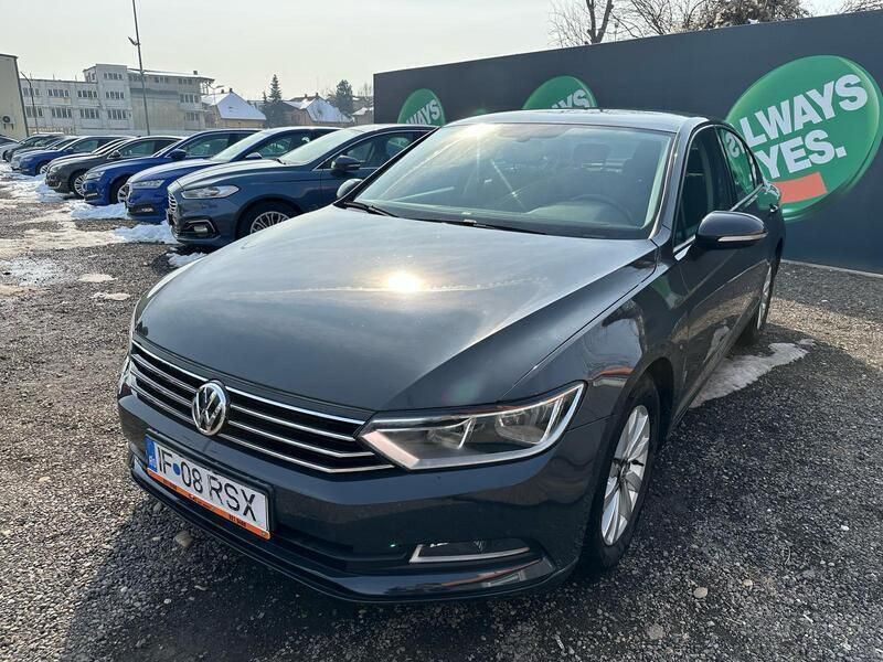 Gri Utilizat 2017 VW Passat Berlinǎ | 14.950 EUR (Preț OK) - Imagine 1/4