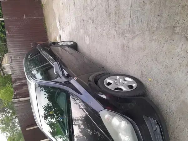 Utilizat 2006 Opel Astra Coupe | 2.250 EUR - Imagine 1/3
