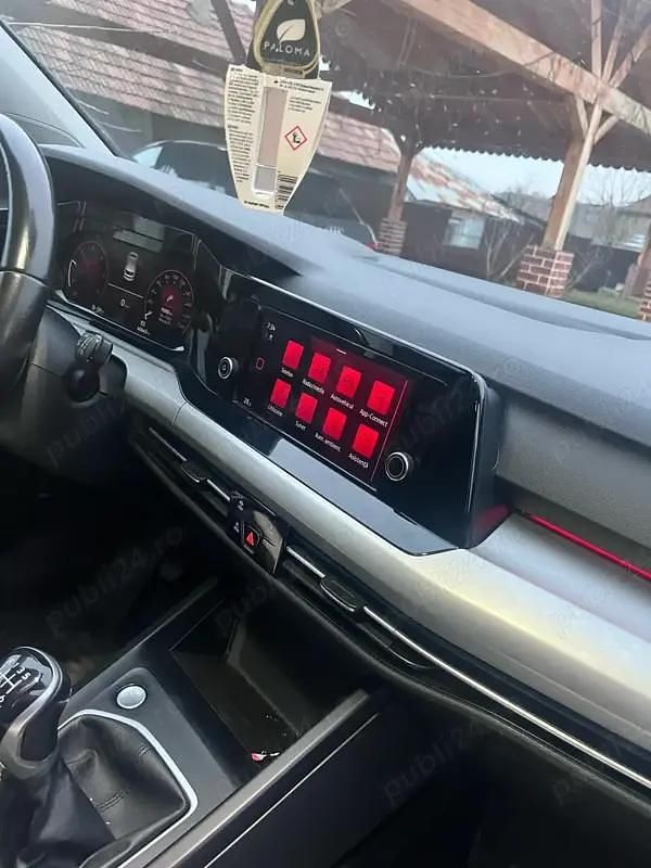 Second-hand VW Golf VIII 116 CP (85 kW) 2021 Gri Hatchback