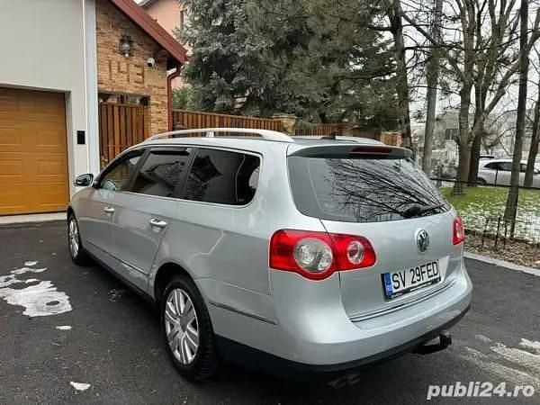 Second-hand VW Passat Highline 140 CP (102 kW) 2010 Gri Break